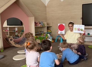 „Magia kształtów i kolorów w żłobku”